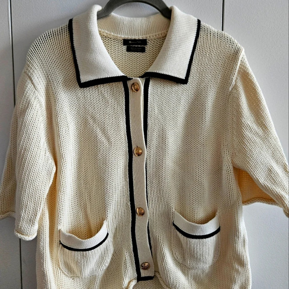 Sweaters - Massimo Dutti Cream Short Sleeve Cardigan Size M with Contrast Navy Trim